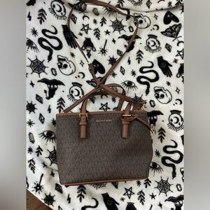 NWT Brown Micheal Kors Jet Set Travel Small Logo Top-Zip Tote Bag